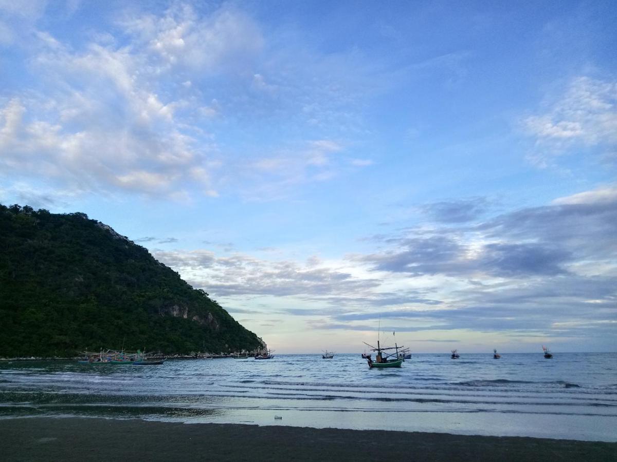 The Beach Boutique Resort Ban Pak Nam Pran Eksteriør billede