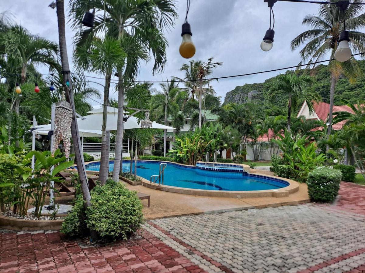 The Beach Boutique Resort Ban Pak Nam Pran Eksteriør billede