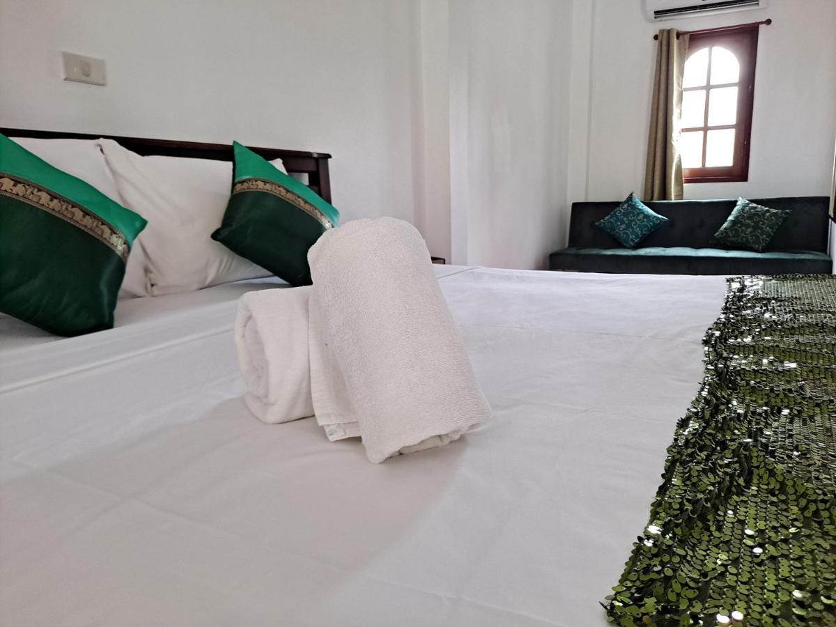 The Beach Boutique Resort Ban Pak Nam Pran Eksteriør billede